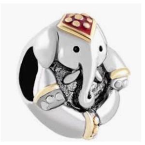 3/$15 Aladdin  Elephant charm fits Pandora